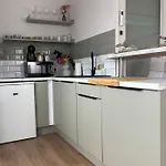 Apartament Hellowine Ii Eger