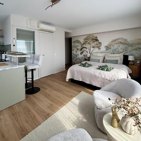 Hellowine Ii Apartment Eger